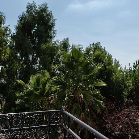 Agrigento Pool And Garden Nyaraló *