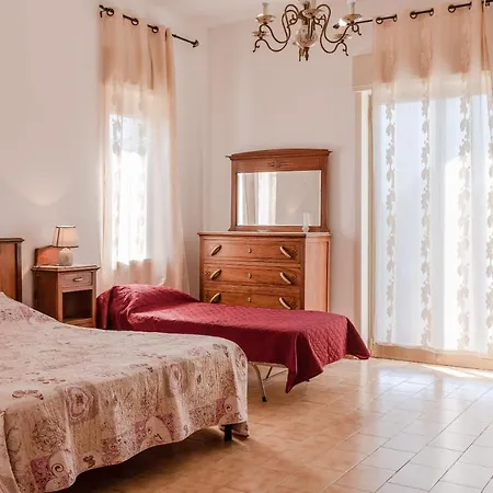 Agrigento Pool And Garden Camastra