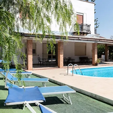 Agrigento Pool And Garden